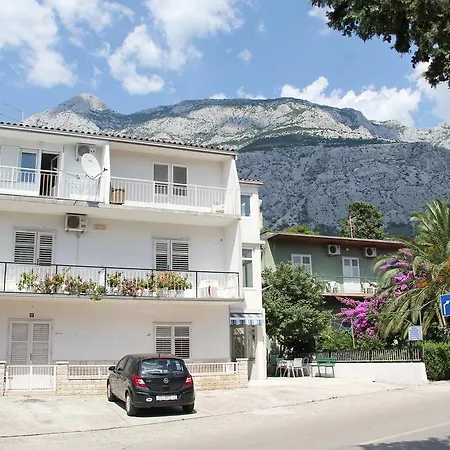 Luna Apartament *