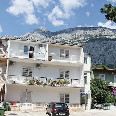 Luna Lägenhet Makarska