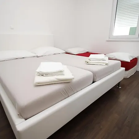 Apartment Luna Makarska
