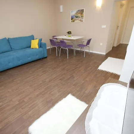 Apartment Luna Makarska