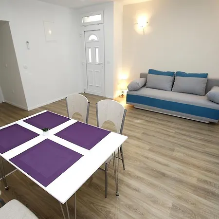 Apartment Luna Makarska